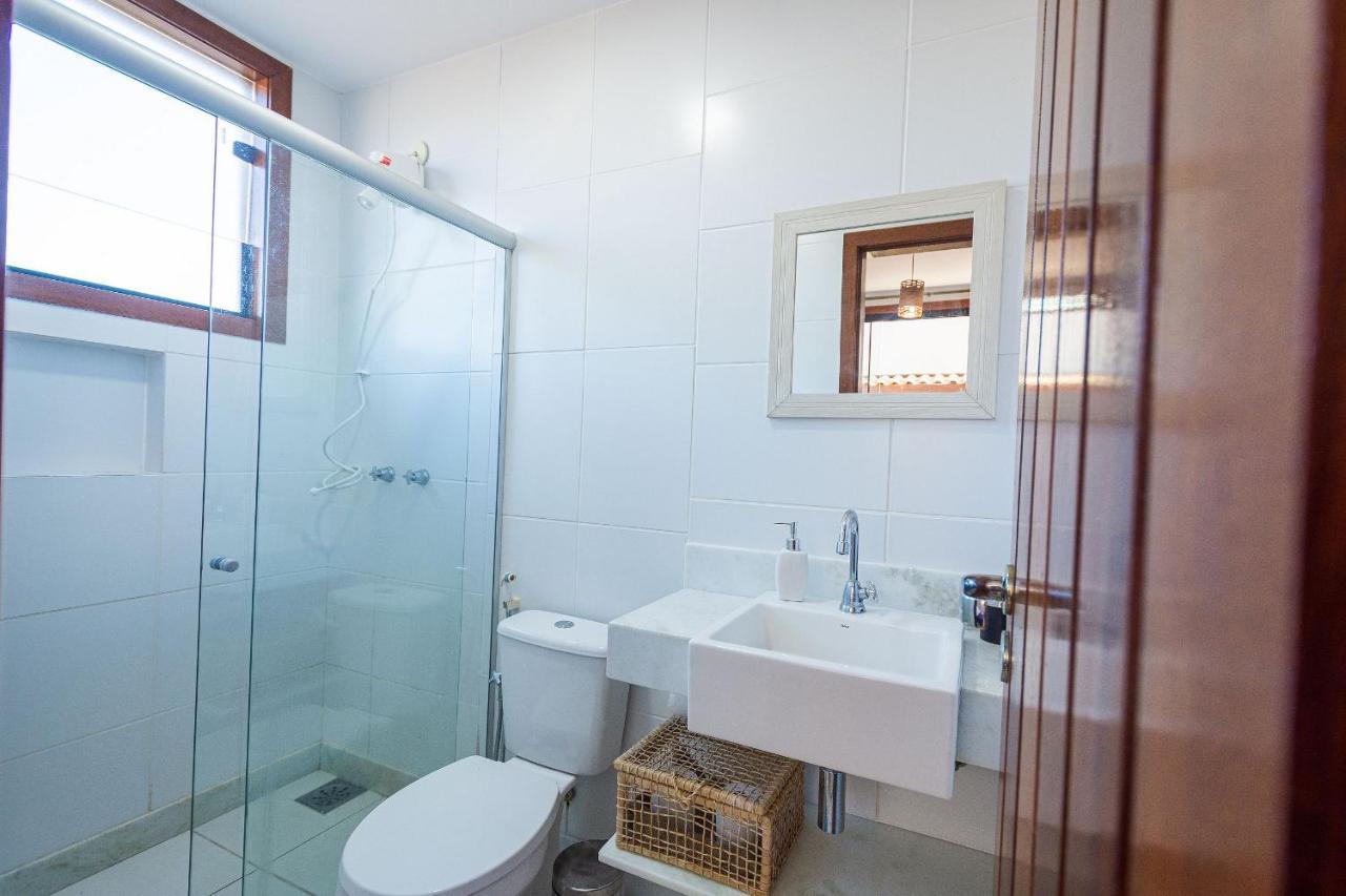 Casa Espetacular Entre Geriba E Ferradurinha - Wifi 200Mb - Piscina Do Codominio - 700 M Da Praia - Garagem - 4 Suites - Area Gourmet Privativa - Cozinha Equipada - Area Kids - Portaria 24H - Ar Condicionado Armacao dos Buzios ภายนอก รูปภาพ